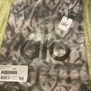 ALO Yoga Black and Gray Patterned Tote Bag